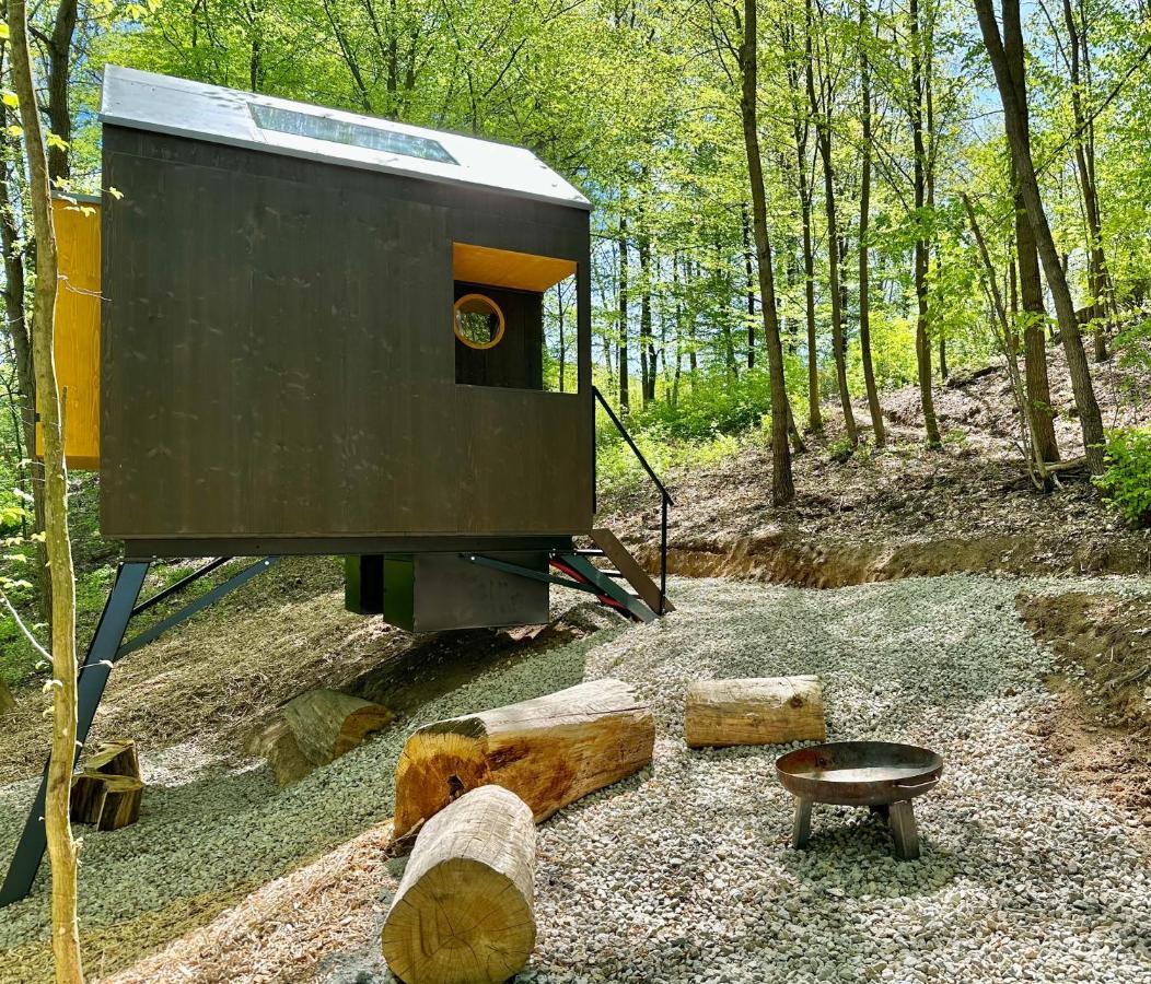 Luxury tent Posed Na Strani *